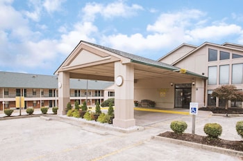 Top 10 Hotels In Wytheville From 45 Night