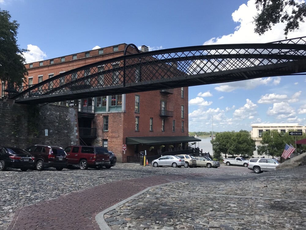 Book River Street Inn In Savannah Hotels Com