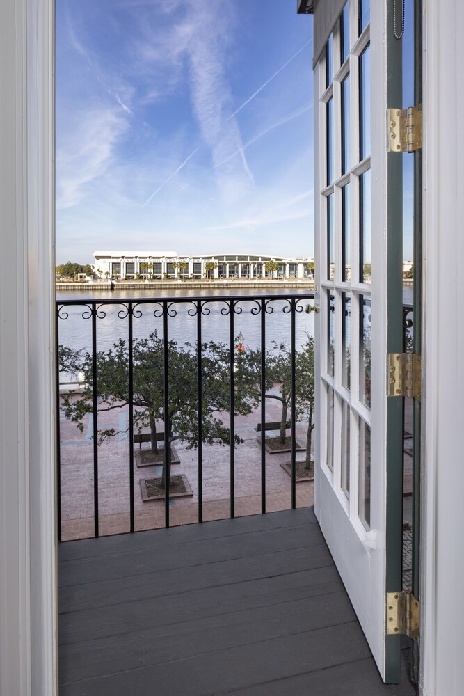 Book River Street Inn In Savannah Hotels Com