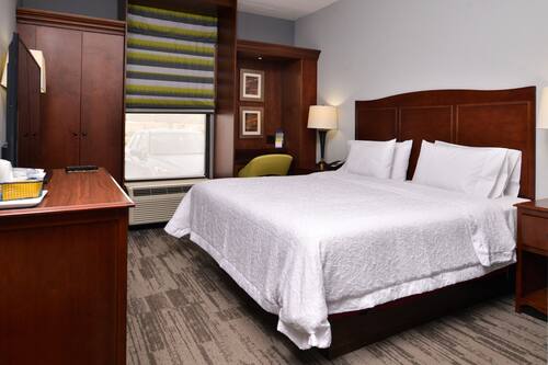 Book Hampton Inn Norfolk Virginia Beach In Virginia Beach Hotels Com Book Hampton Inn Norfolk Virginia Beach In Virginia Beach Hotels Com