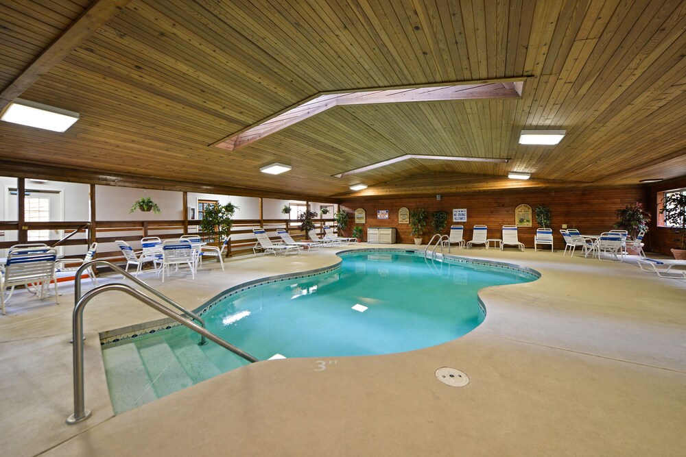 Book Quality Inn Suites In Prairie Du Chien Hotelscom