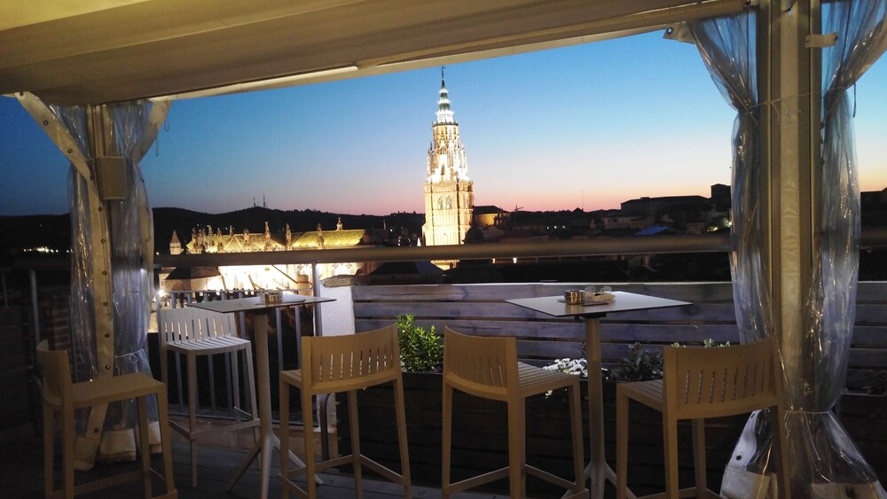 ホテル カルロス V トレド の宿泊予約 ホテルズドットコム