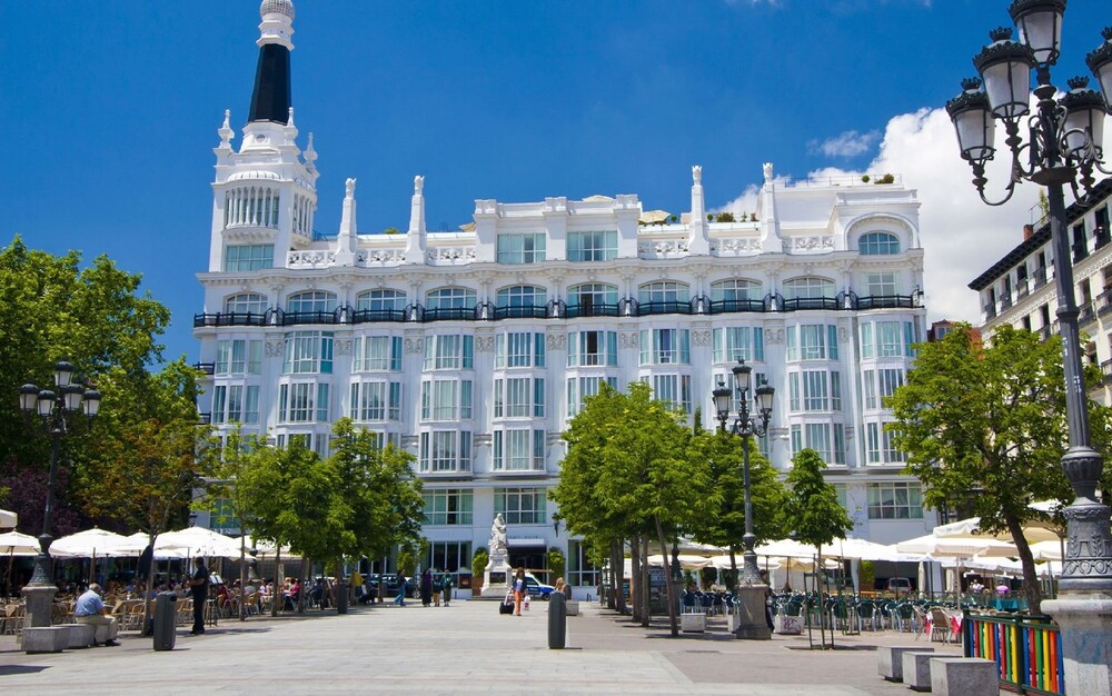Book Me Madrid By Melia In Hotels Me Madrid By Melia