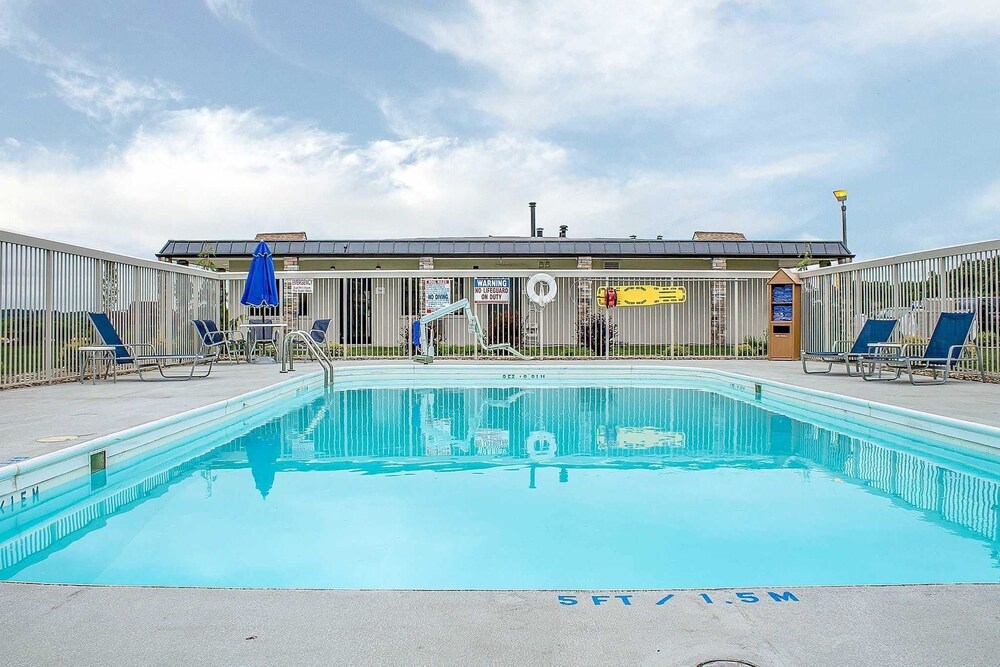 Book Quality Inn In Cambridge Hotels Com