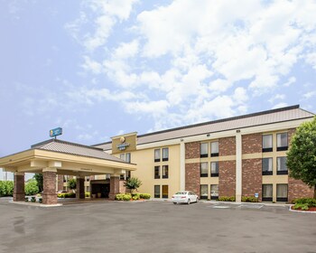 Top 10 Hotels In Rossville Georgia