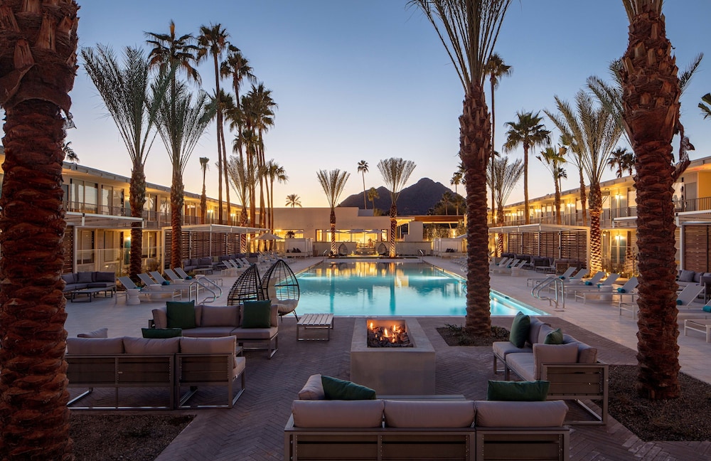 Book Hotel Adeline In Scottsdale Hotels Hotel Adeline Scottsdale