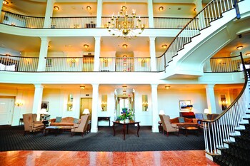 Top 10 Pet Friendly Hotels In Hartford Connecticut