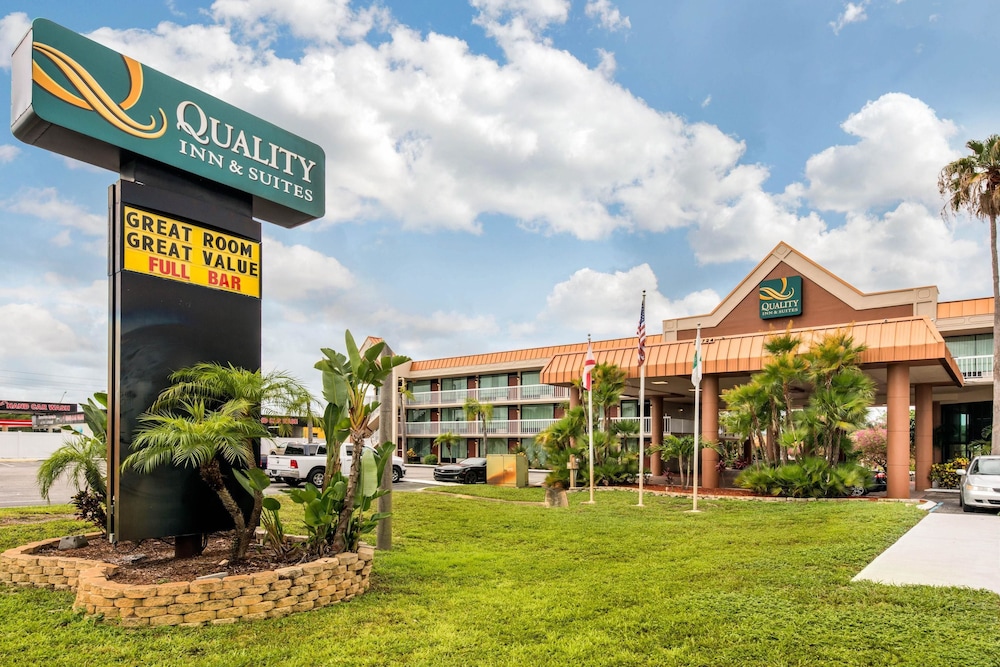 Quality Inn Suites In Tarpon Springs Hotels Quality Inn Suites Tarpon Springs