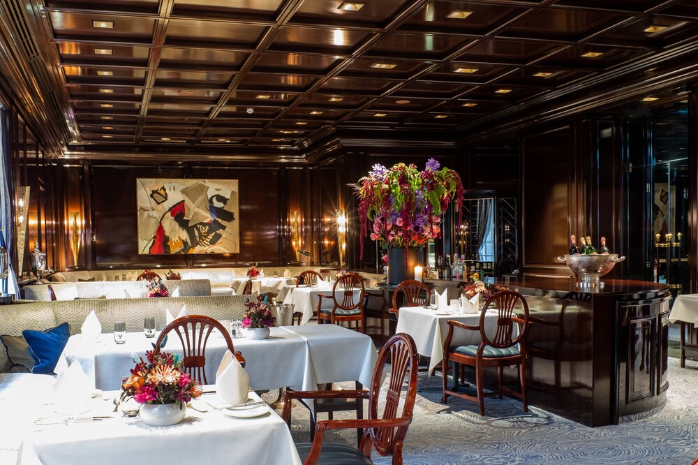 Excelsior Hotel Ernst am Dom in K?ln – Hotels.com