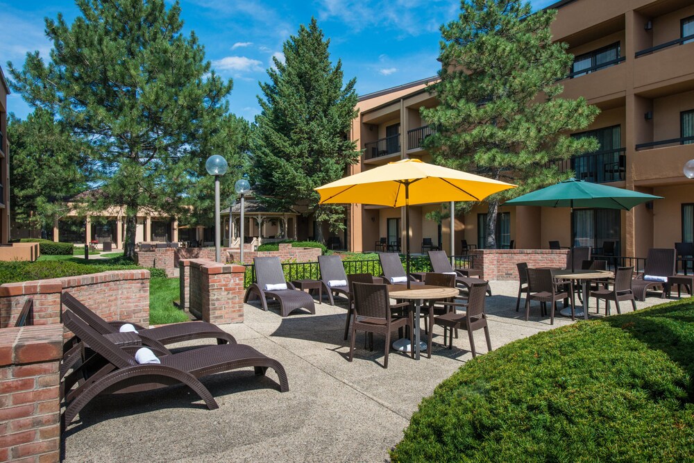 Book Courtyard By Marriott Chicago Wood Dale In Wood Dale Hotels Com