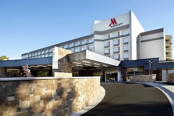 15 Closest Hotels To Crabtree Valley Mall In Raleigh