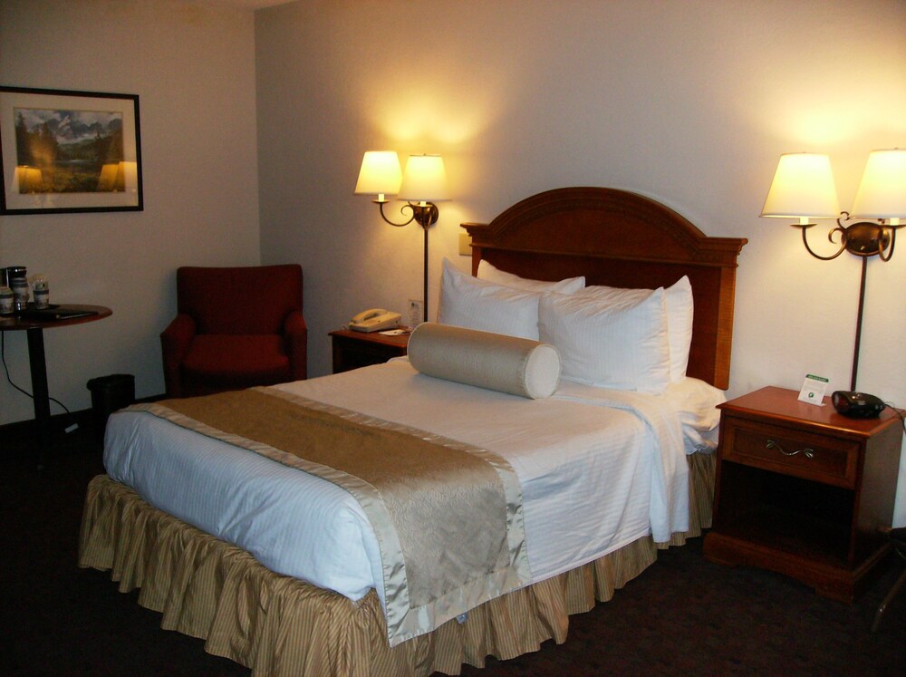 Book Best Western Plus Bradford Inn In Bradford Hotelscom