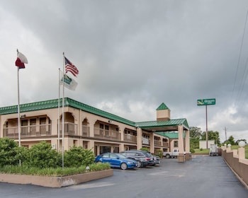 Top 10 Hotels In Mount Pleasant Texas Motels In Mount Pleasant