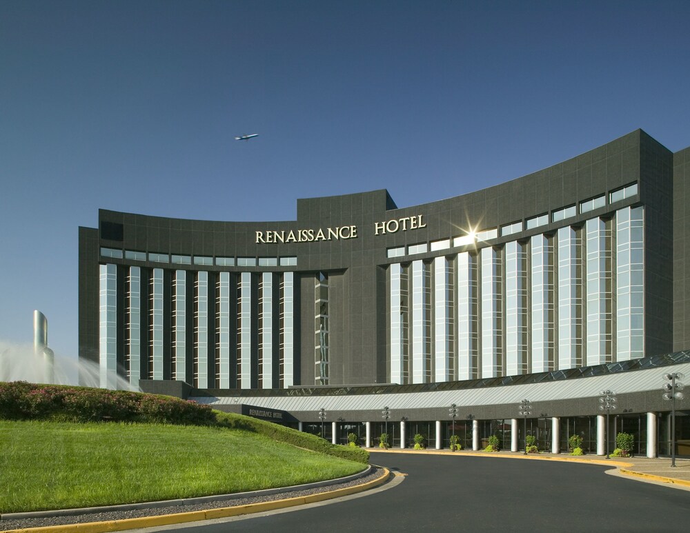 Book Renaissance St Louis Airport Hotel In Berkeley Hotels Renaissance St Louis Airport Hotel Berkeley