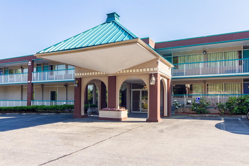 Book Motel 6 Groton Ct In Hotels Motel 6 Groton Ct
