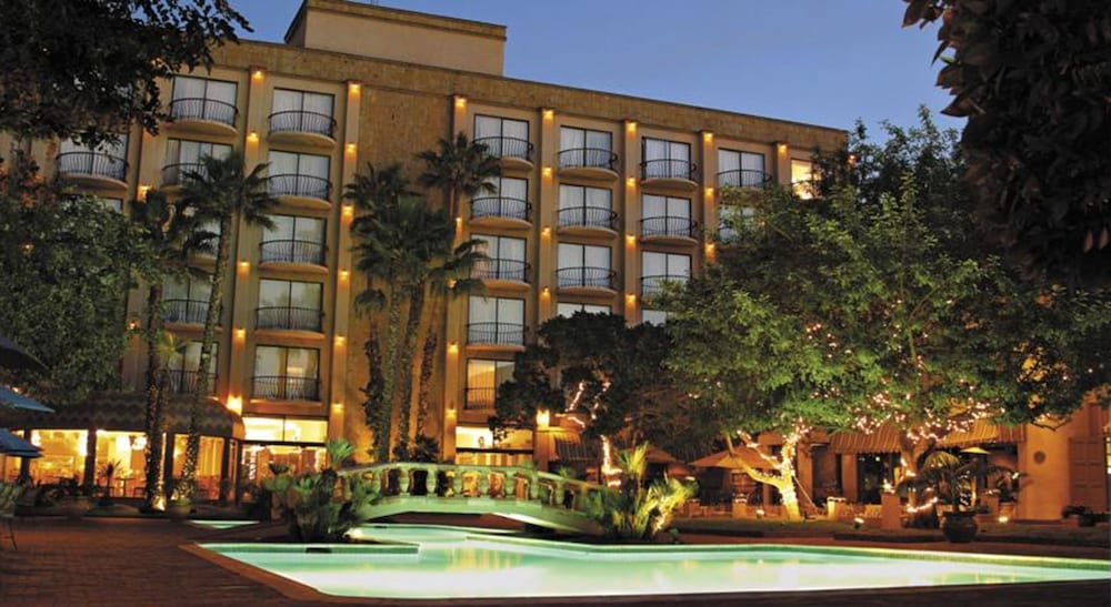 Book Hotel Lucerna Tijuana In Hotels Hotel Lucerna Tijuana Pool