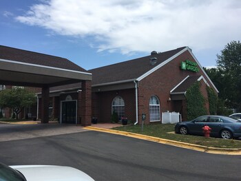 Chọn khách sạn Có trang thiết bị phù hợp cho người khuyết tật tại phòng này tại Grand Rapids