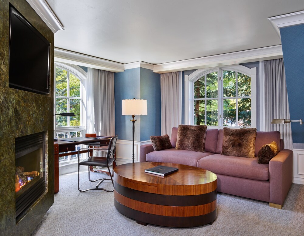 Book The St. Regis Aspen Resort in Aspen | Hotels.com