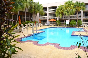 Top 10 Hotels Near Houston William Hobby Airport Hou In Top 10 Hotels Near Houston William Hobby Airport Hou In Texas