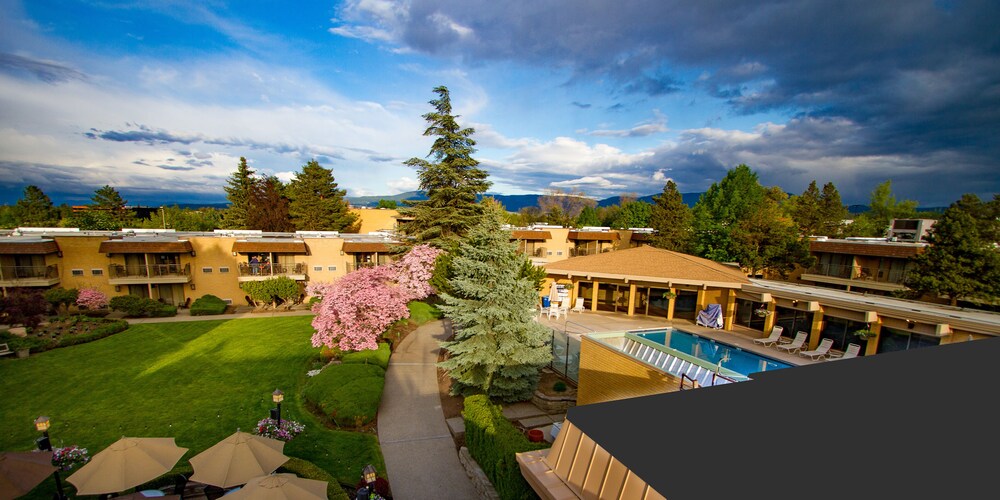 Book Mirabeau Park Hotel & Convention Center in Spokane Valley  Hotels.com