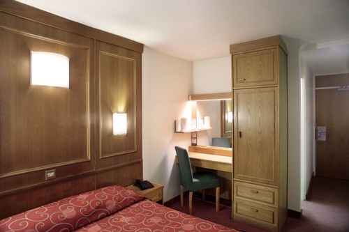 St Giles London A St Giles Hotel London Info Photos Reviews Book At Hotels Com