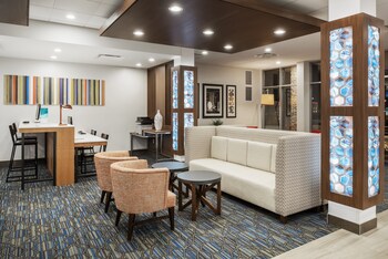 Top 10 Hotels In West Plains From 55 Night