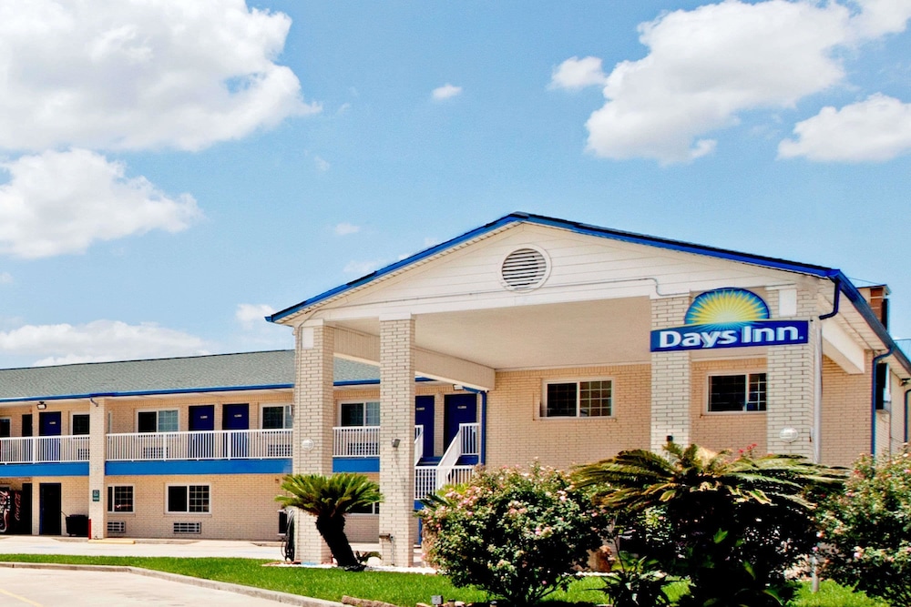 Book Days Inn Baytown Tx In Hotels Days Inn Baytown Tx