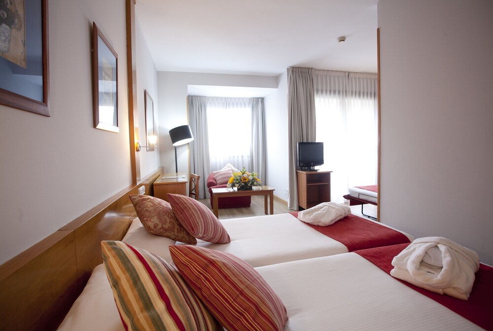 Book Muralto Madrid Princesa In Madrid Hotels Com
