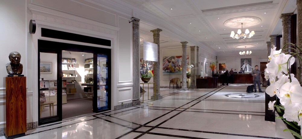 ハイアット リージェンシー ロンドン ザ チャーチル オックスフォードストリート近くの落ち着いた感じの便利なホテル 宿泊予約はホテルズドットコム