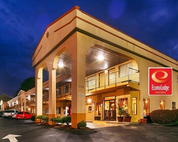 15 Closest Hotels To Lake Winnepesaukah In Rossville