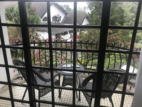 Hotels Com Deals Discounts For Hotel Reservations From Luxury Hotels To Budget Accommodations