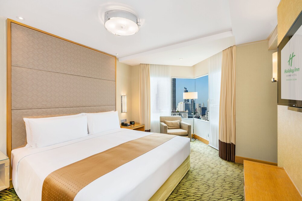 Book Holiday Inn Bangkok Silom Sha Extra Plus In Bangkok Hotels Com