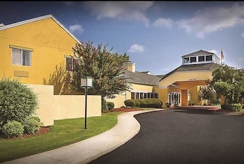 Top 10 Hotels In Norcross From 40 Night