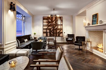 Top 10 Luxury Hotels In Indianapolis Indiana