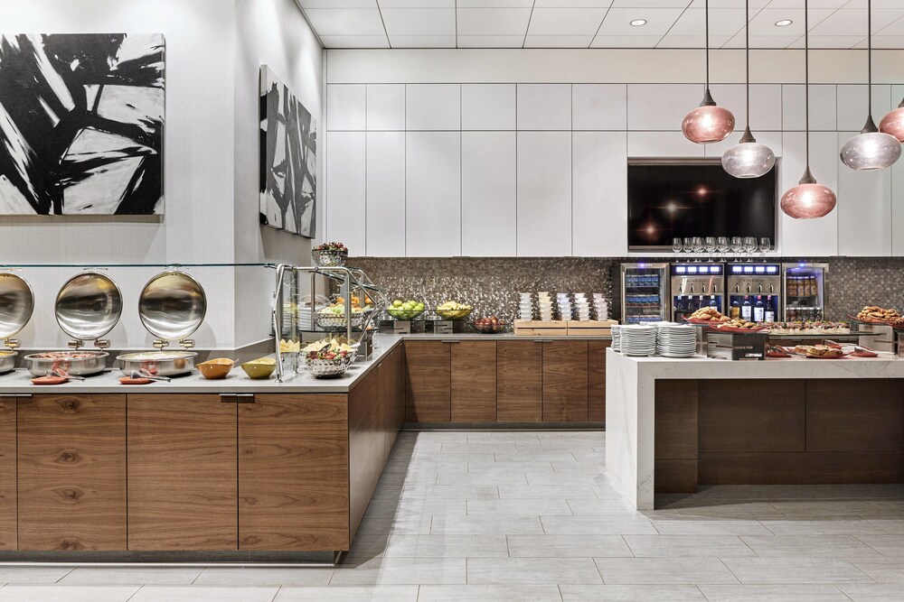 サンフランシスコ マリオット マーキス ユニオンスクエアに近い立地が良いホテル 宿泊予約はホテルズドットコム