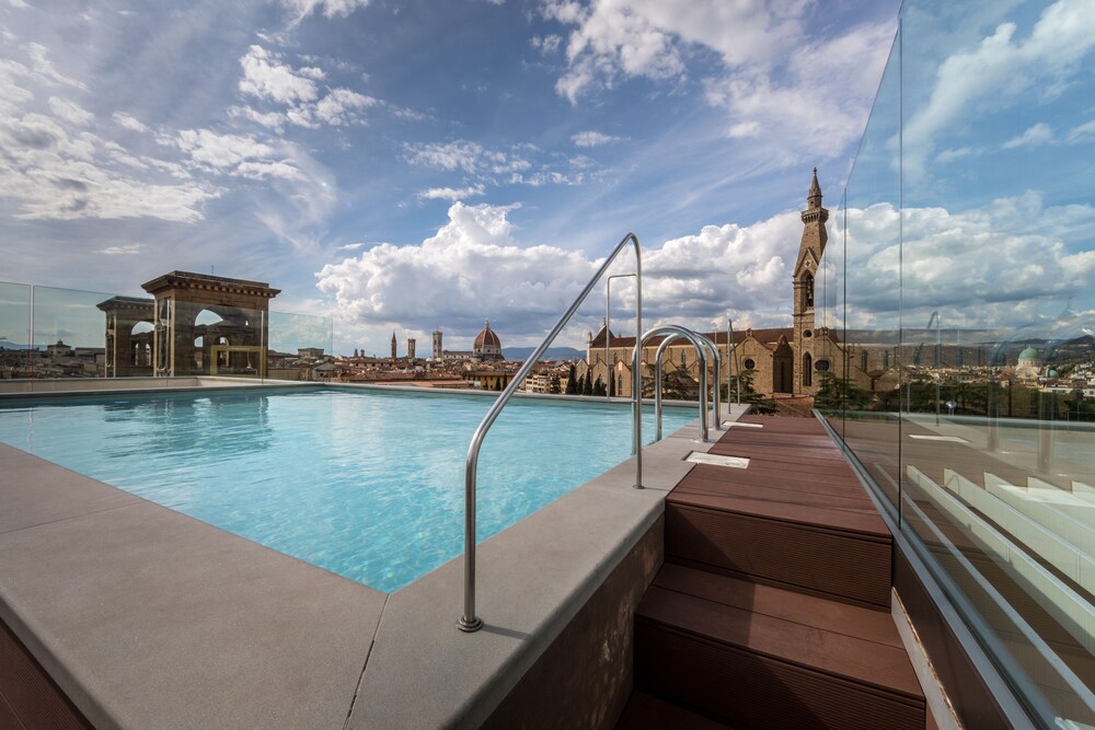 Book Plaza Hotel Lucchesi In Florence Hotels