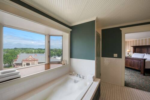 Book St James Hotel A Historic Hotel Of America In Red Wing Hotels Com Book St James Hotel A Historic Hotel Of America In Red Wing Hotels Com