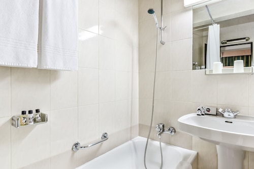 Book Hotel Flamingo In Lisbon Hotels Com