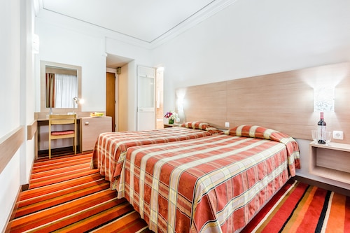 Book Hotel Flamingo In Lisbon Hotels Com