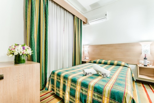 Book Hotel Flamingo In Lisbon Hotels Com