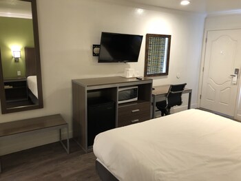 Top 10 Hotels In Gilroy Santa Clara County Motels In Gilroy