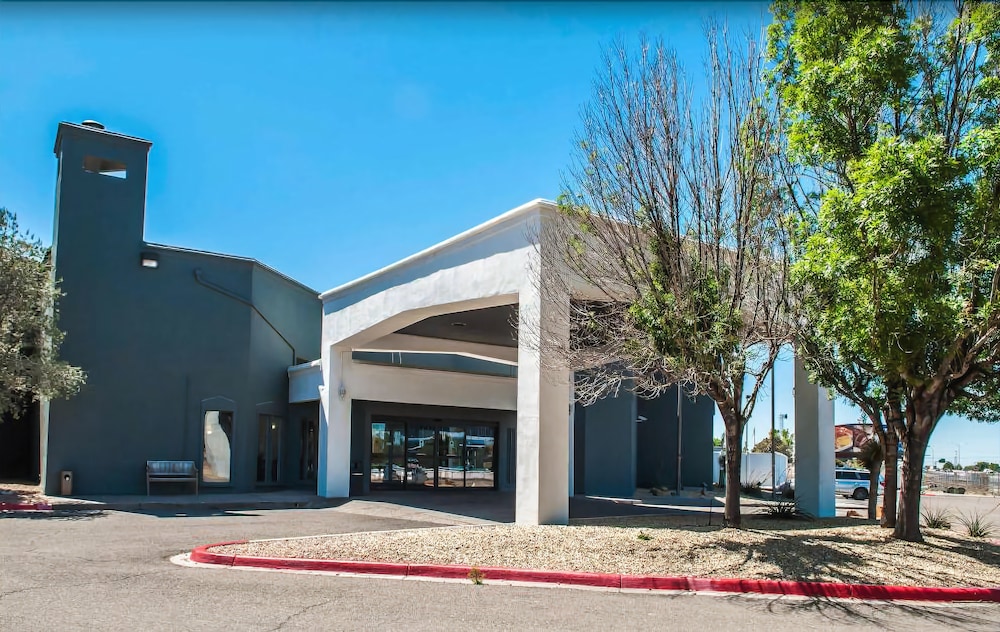Book Pan American Inn Suites In Albuquerque Hotels Pan American Inn Suites Albuquerque