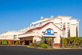 Top 10 Hotels In Dinuba California