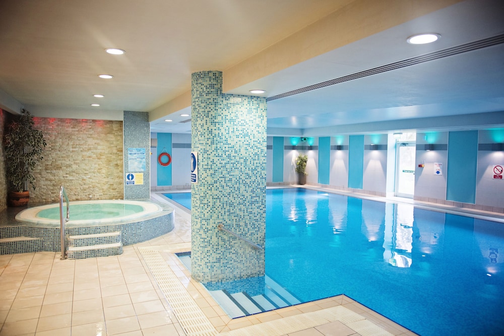 Book The Cheltenham Chase Hotel In Hotels The Cheltenham Chase Hotel Pool