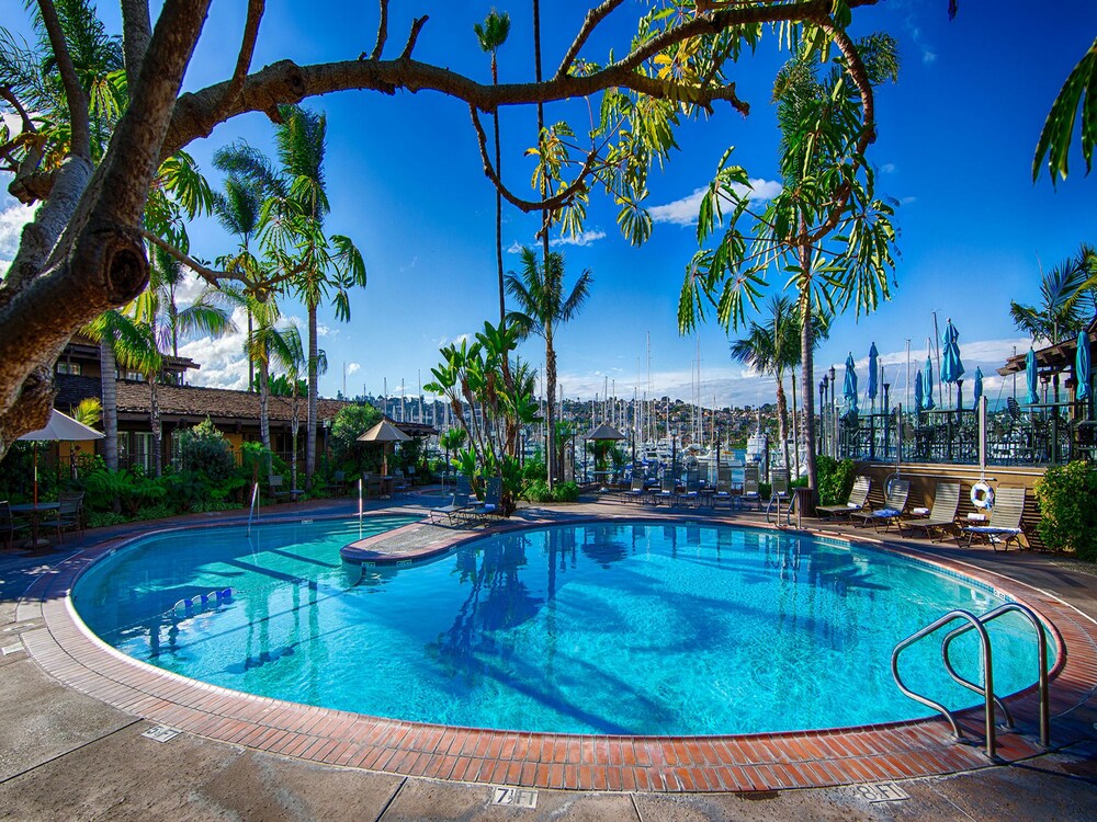 Best Western Plus Island Palms Hotel Marina In San Diego Hotels Com