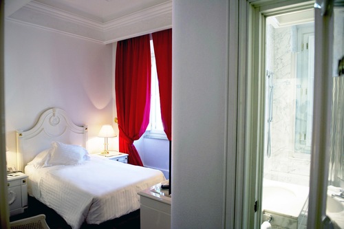 Prenota Hotel Majestic Roma A Roma Hotels Com