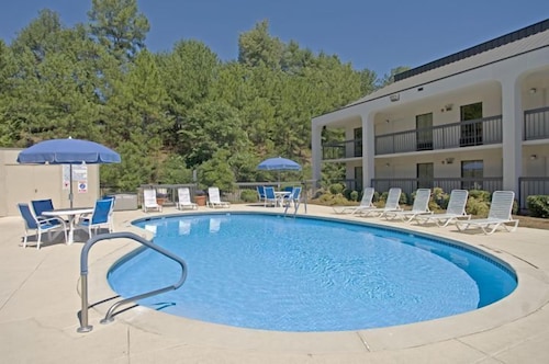 15 Closest Hotels To Callaway Gardens In Pine Mountain Hotelscom