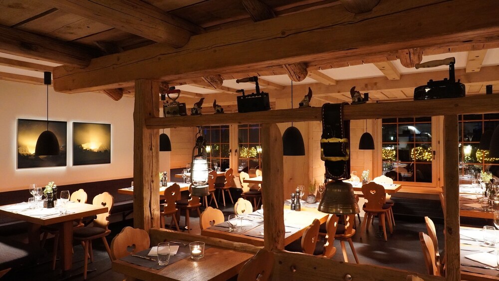 book arc en ciel gstaad in saanen hotels com