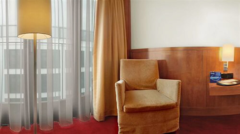 Book Angleterre Hotel In Berlin Hotels Com