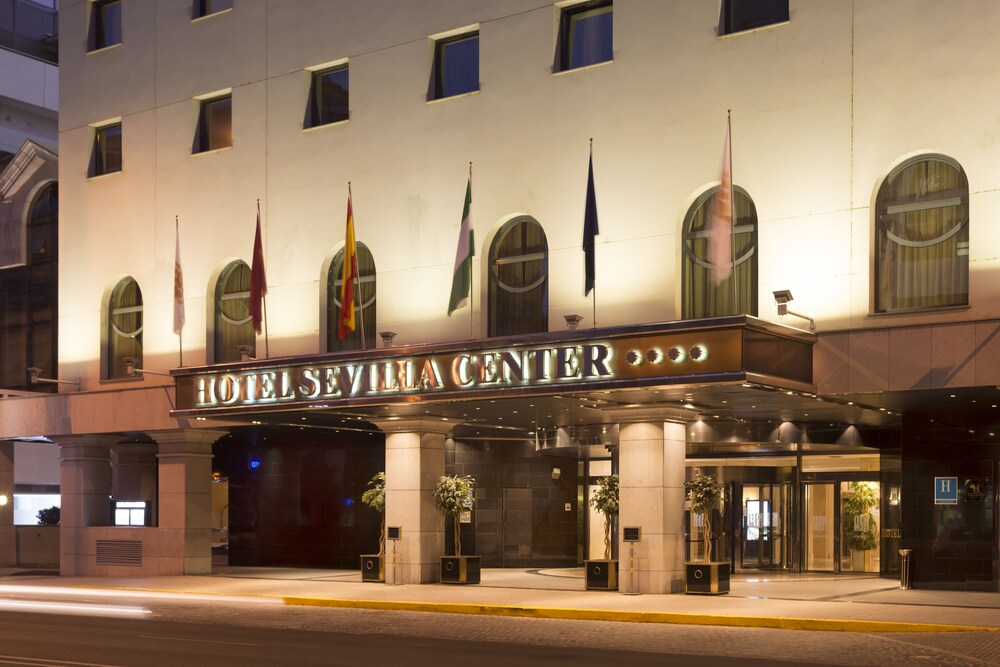 Book Sevilla Center in Seville | Hotels.com